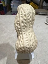 Hugh Vintage Ceramic Peanut Rattle 5-1/2 " Full Peanut that rattles