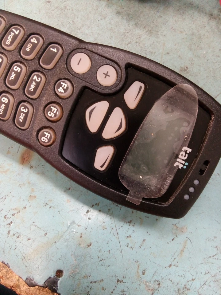 tait Tm9400 vhf 136to 174mhzdigital &Analogue newhandset pwrlead cradle  in vgc - image 2 of 3