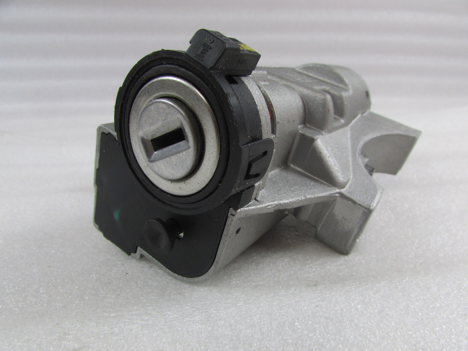 Ferrari California, Ignition Switch w/o Key, Used, P/N 247058