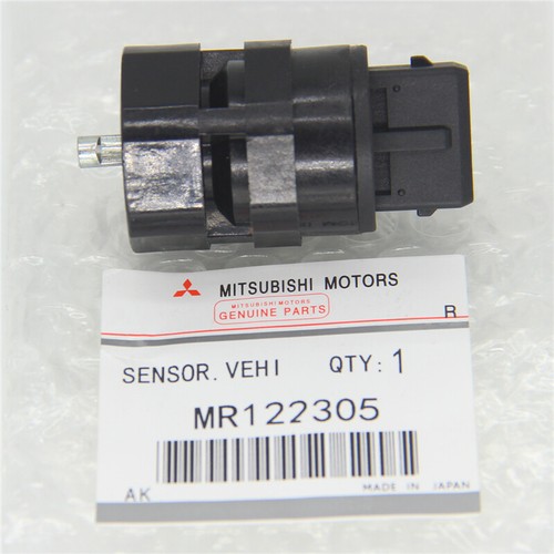 Vehicle Speed Sensor Transmission for 94-04 Mitsubishi Montero Sport 2.4 3.0 3 - Picture 3 of 13