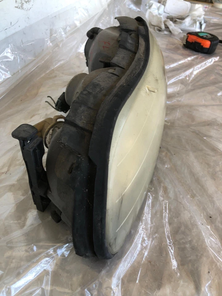 1997 CHEVROLET MALIBU Front Headlamp Assembly Left Hand Driver Side LH Used - Image 3 of 4