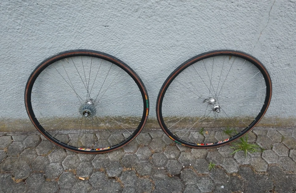28" Campagnolo Record Laufradsatz 7 Fach Regina America Fir EA60 Felgen Naben