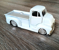 Diecast Jade White 1952 Chevy Coe Pickup 132 Scale Diecast Jade White 1952 Chevy Coe Pickup 132 Scale