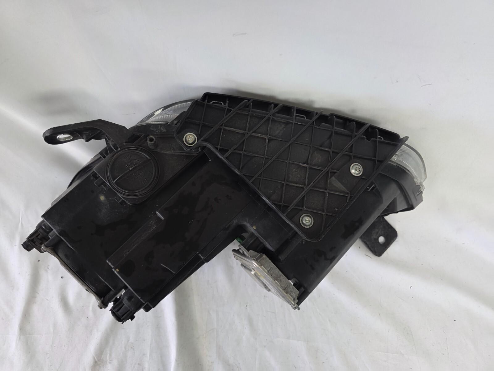 Maserati Ghibli 2014-2017 Right Headlight P/N 670004658