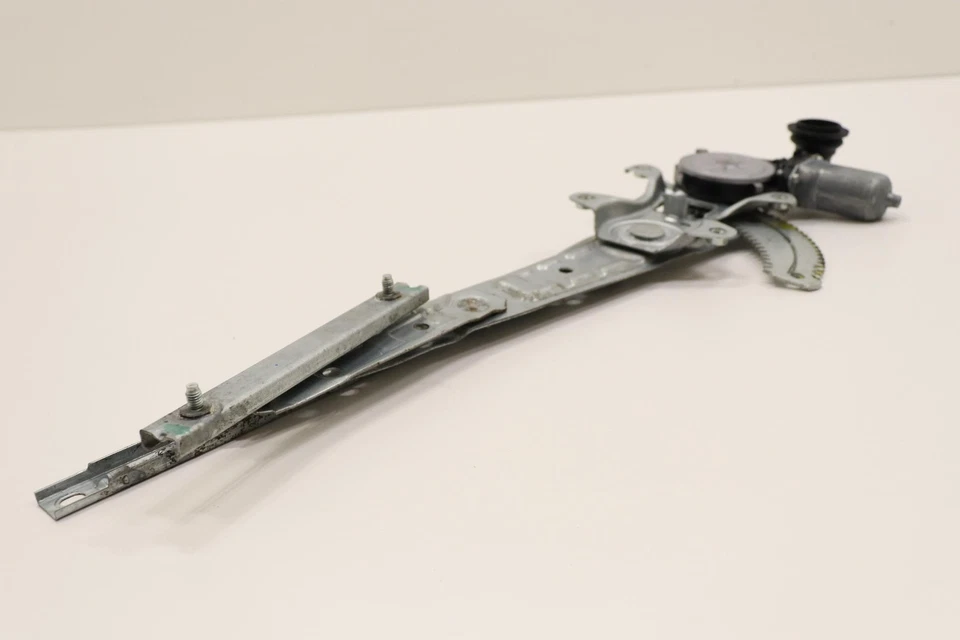 2014-2020 INFINITI QX60 REGULADOR DE JANELA PORTA TRASEIRA DIREITA COM MOTOR FABRICANTE DE EQUIPAMENTO ORIGINAL 827303KG0A - Imagem 2 de 4