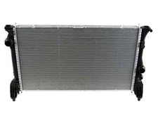 MAHLE BEHR 4475010001 Radiator Mercedes-Benz Metris