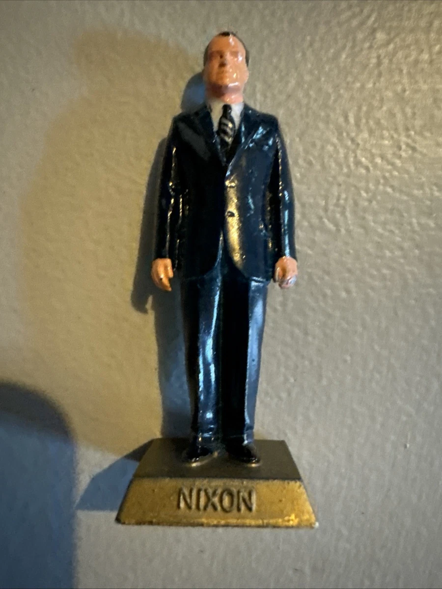 Richard M. Nixon US President & First Lady Collectibles for sale
