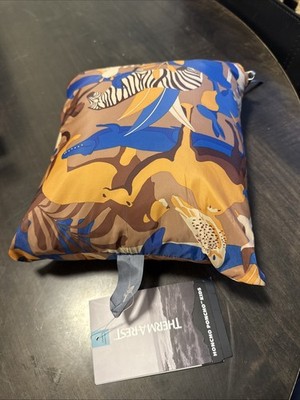 Therm-A-Rest Honcho Poncho, Animal Print Kids Poncho Blanket