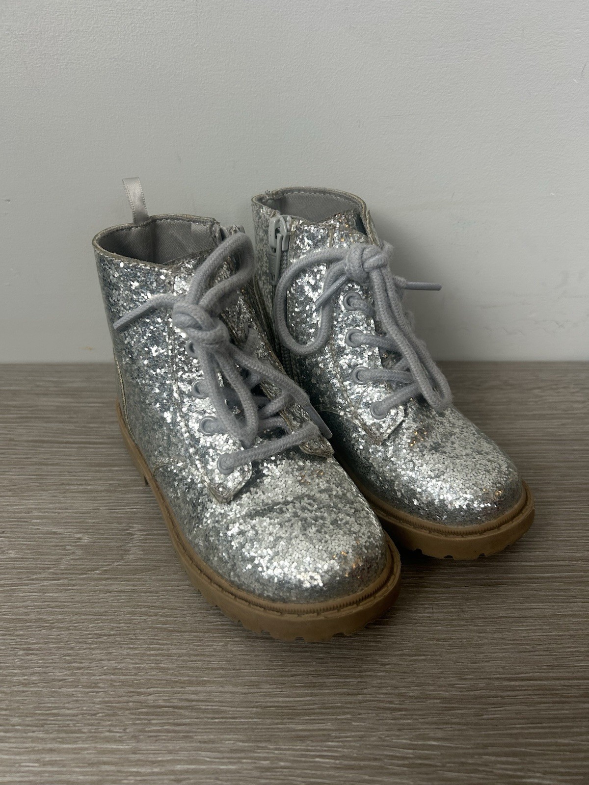 Old Navy Silver Glitter Side-Zip Combat Boots for Toddler Girls size 8