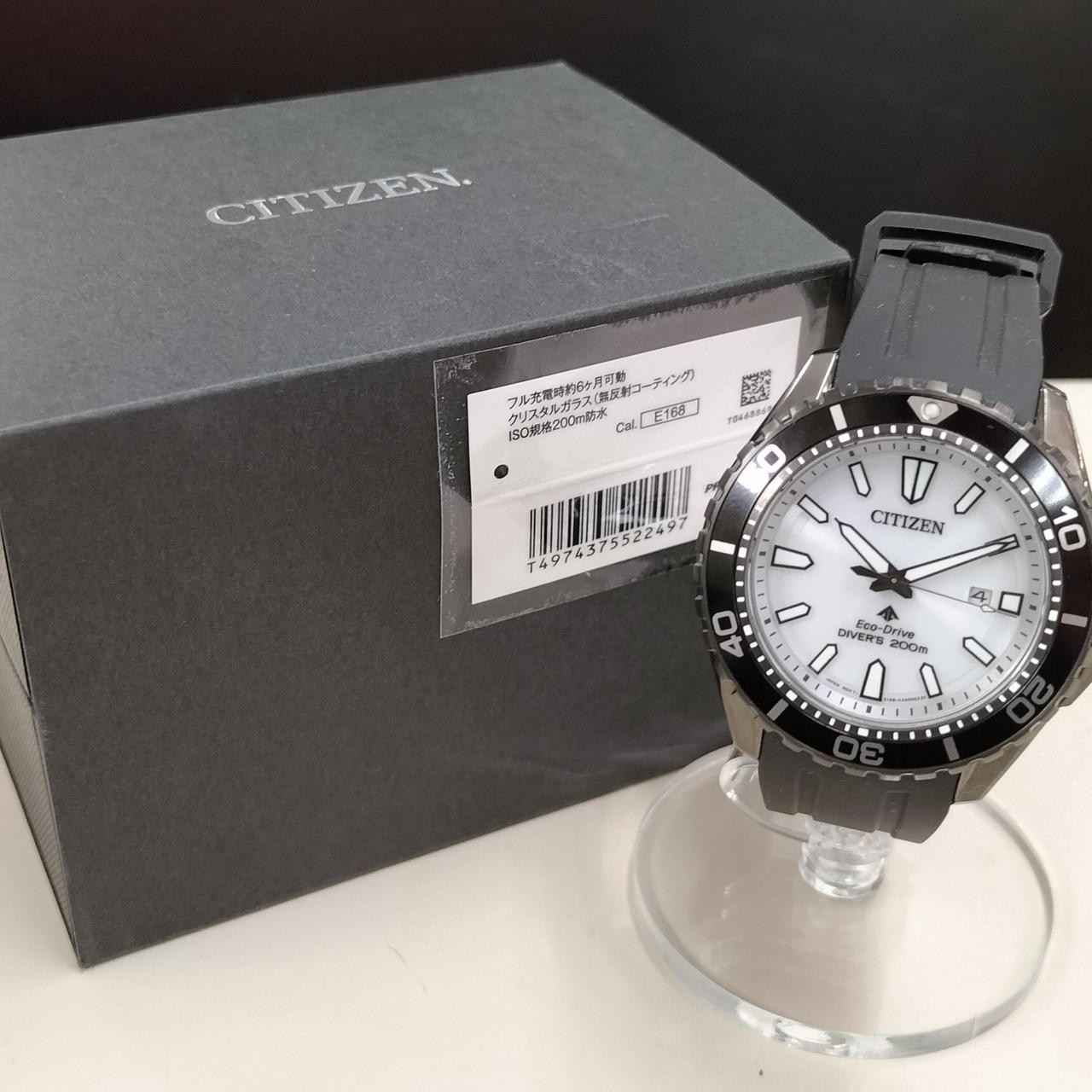 Citizen Quartz Analog Watch Model E168 003FR09 for Men and Women
