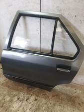Porte arrière et accessoires Renault R19