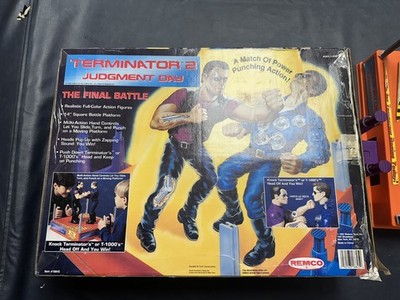 1991 REMCO TERMINATOR 2 JUDGMENT DAY FINAL BATTLE ROCK'EM SOCK'EM ROBOTS