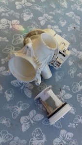 Beko Pumpe Ablaufpumpe Waschmaschine Arcelik 2880402000 SPW155195E31P-01