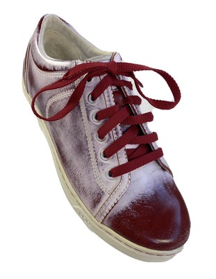 womens white leather sneakers australia