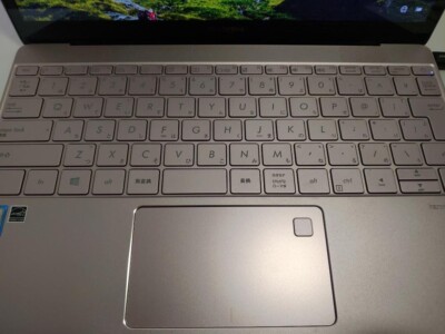 ASUS ZenBook 3 UX390UA UX390UA-GS074T Core i7-7500U Windows10