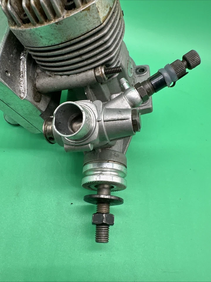 Thunder Tiger  Pro 91 Two STROKE with muffler rc engine/Works - Image 4 of 4