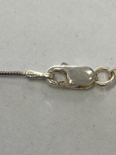.925 Sterling Silver Italy 1mm BOX CHAIN 30" 5.5 grams Nice Cond! - Afbeelding 3 van 3