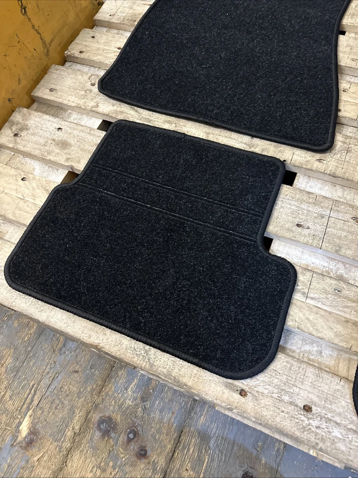 Genuine Dacia Floor Mats 4 Pieces Front Rear Carpet With Logo Logan Sandero MK3 - Image 3 of 4