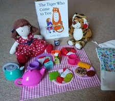"THE TIGER WHO CAME TO TEA" Story Sack  Soft Toys, Play Food etc EYFS Resource 