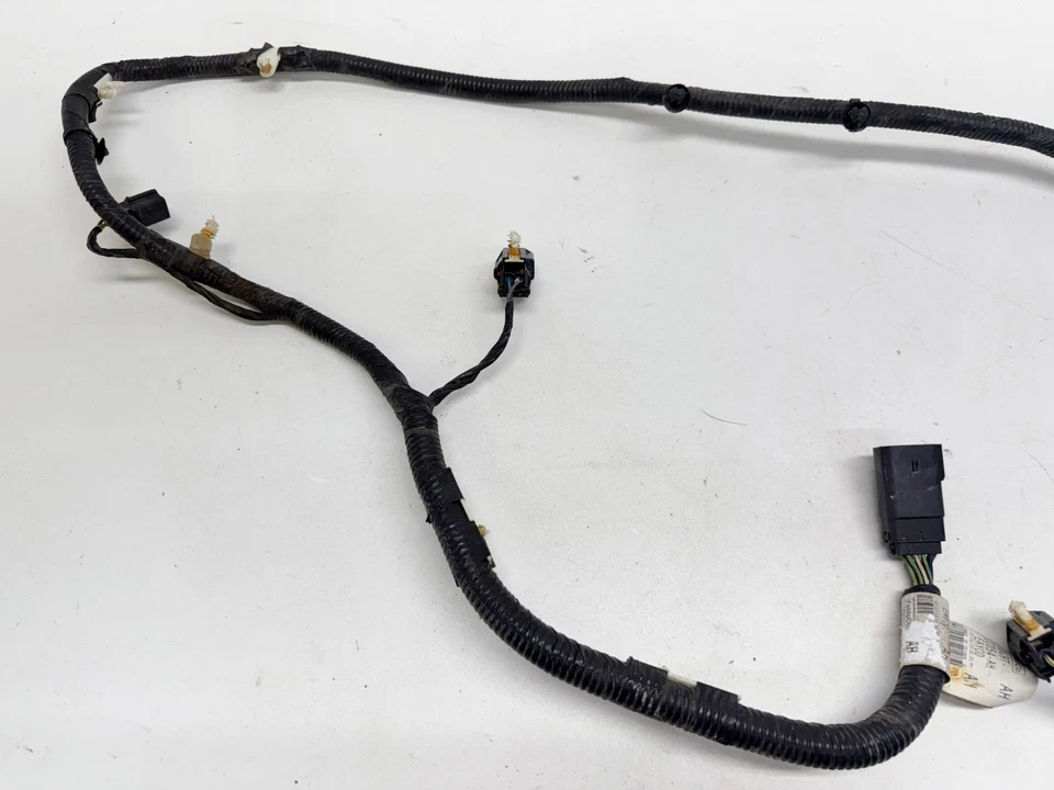 N50776 2013-2016 Lincoln MKZ Rear Bumper Brake Skid Wire Harness DG9T-2C054-AH - Image 2 of 4