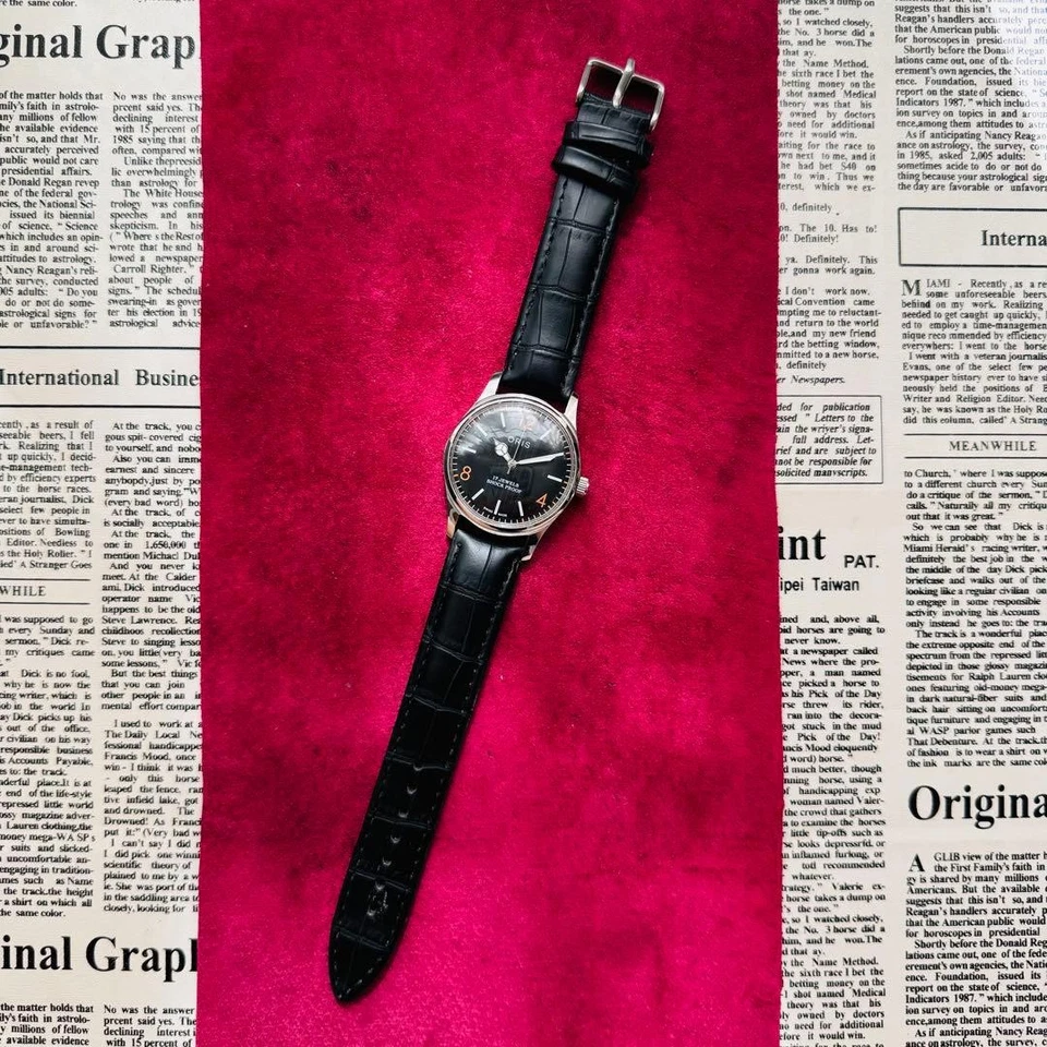 ORIS Vintage Mechanical Hand Wind Restored Watch 35mm 17 Jewel Stainless Steel - image 3 of 4