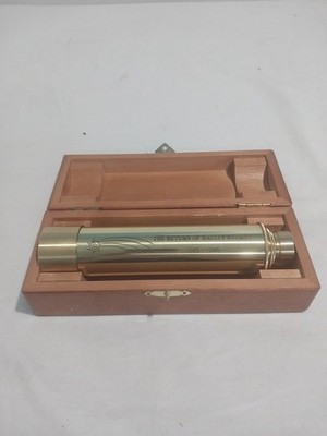 VintageThe Return of Halley's Comet Souvenir Extending Brass Telescope 1985-1986