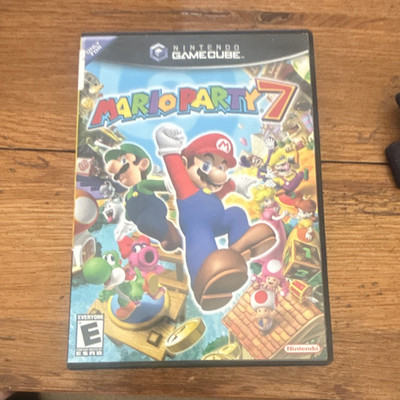 Nintendo Mario Party 7 GameCube Complete w/ Manual, Rated E, NTSC-U/C (2005)
