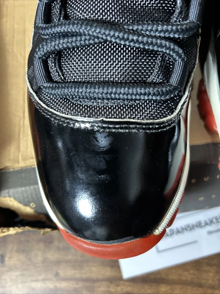 Talla 9.5 - Air Jordan 11 OG 1996 Bred 130245-062 Auténtico OG BOX DS 1996 Raro Foto 3 de 4