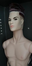 Integrity Dressed to Chill Tenzin Dahkling Doll Nude + COA, Stand, 2 Xtra Hands