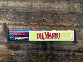 Dr. Mario (Nintendo NES, 1990) cartuccia e custodia in plastica, manuale non incluso