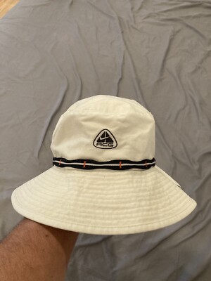 メンズ NIKE ACG ベージュ バケットハット M