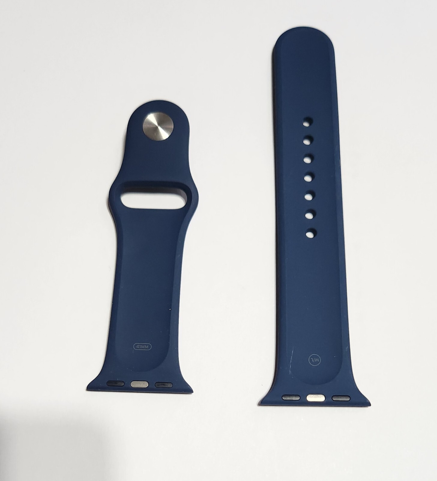 Unused ABYSS BLUE Apple Watch Sport Band 41mm LARGE M/L MKUE3AM/A in