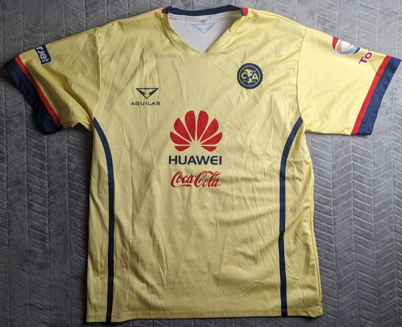 Club América Las Águilas Pullover Jersey Yellow Men's Size L Corona Banamex