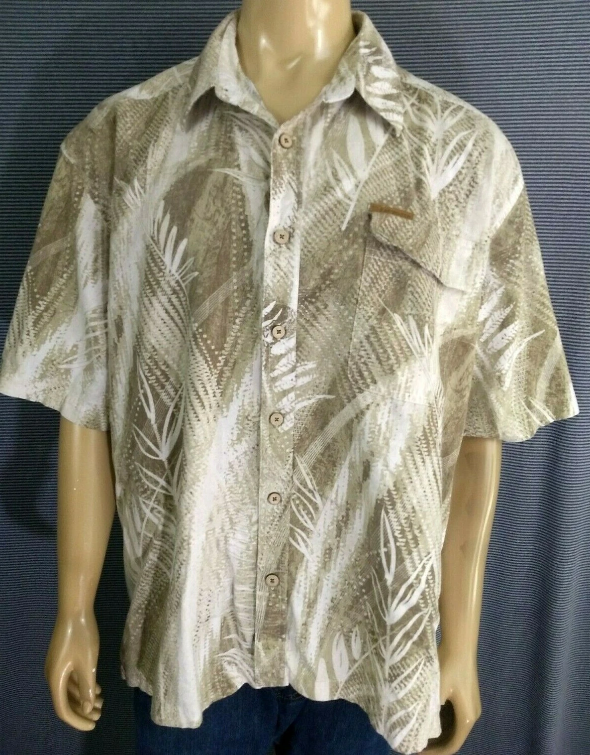 CLEARWATER OUTFITTERS Casual SS Fishing Shirt Mens XXL Beige Cream Floral Zip