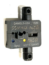 Daniels DMC Crimper Die Set Y689