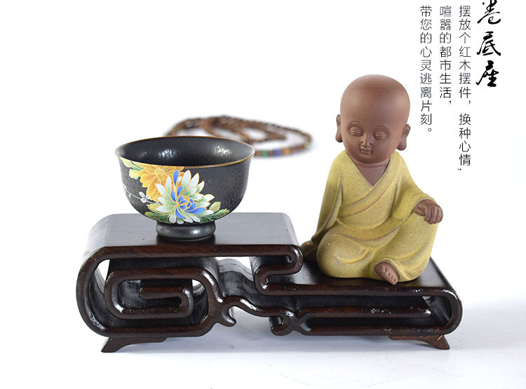 鉄製の置物。 GZ355 - 14*3.8*4.8 CM Lovely Small Iron Wood Stand For