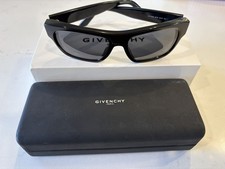 Givenchy GV7210/S 807/IR Black Sunglasses