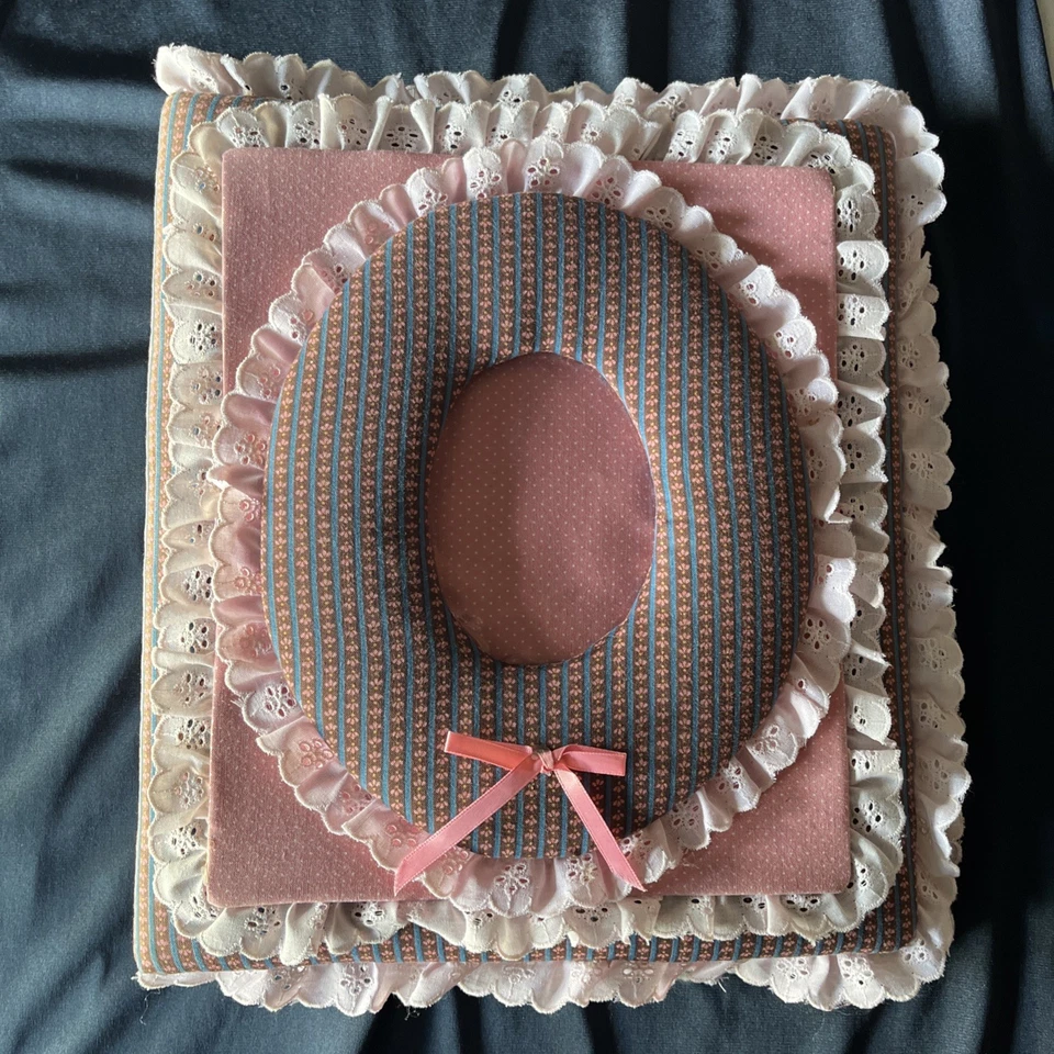 Vtg 80's Pink Fabric Ruffles Lace Photo Album Scrapbook Cottage Lace Binder Baby - Image 2 of 4