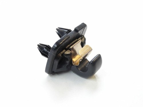 Lot De 4 Clips Pare-soleil Pour Audi A3 8P, A1, A4, A7, B7, B8 – Fixation Facile, ABS Noir, Durable Et Discret