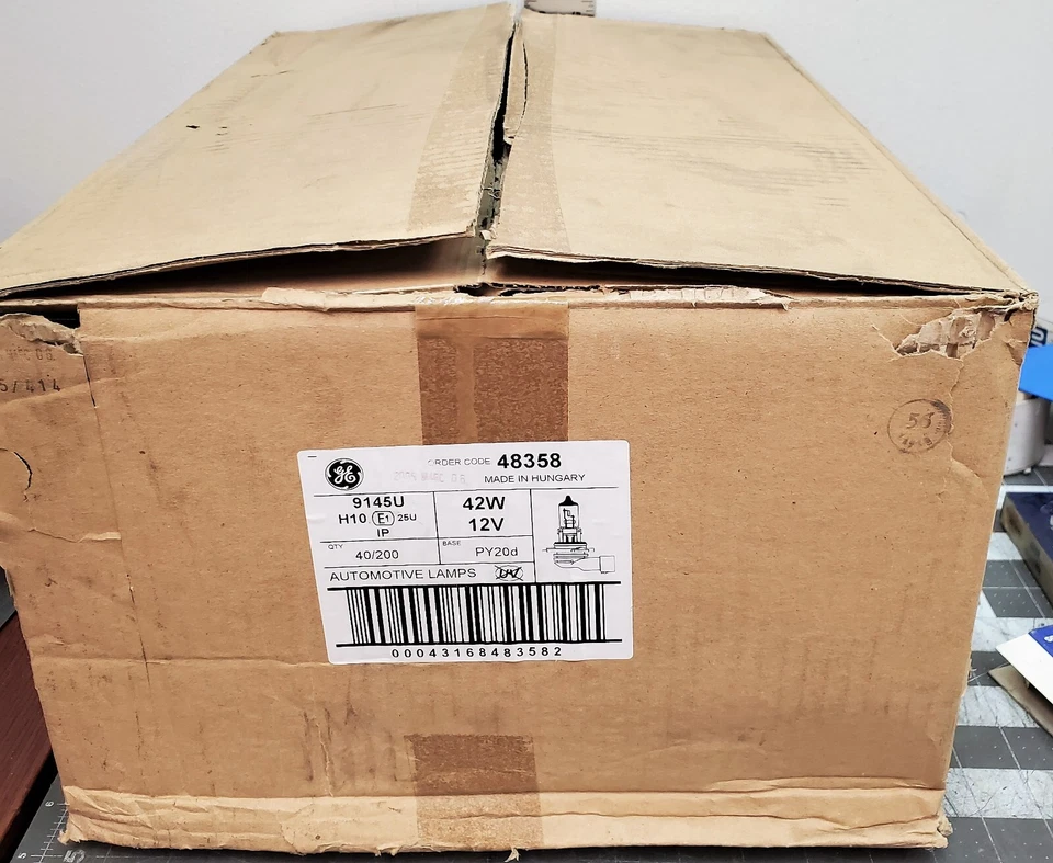 Estuche de 200 bombillas antiniebla halógenas OEM GE H10 42W 9145U [Z5T] de fábrica Foto 2 de 4