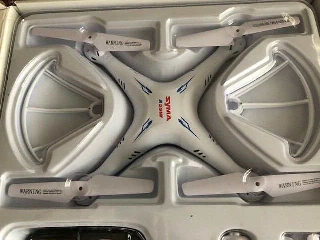 Syma X5SW FPV Real-Time Drone - Image 4 of 4