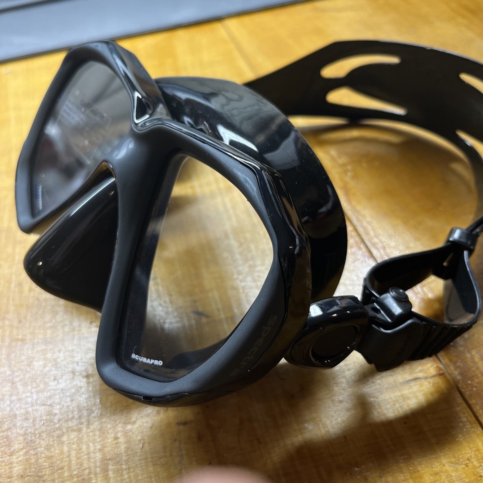 Scubapro Spectra Mask - Full Black - Scuba Diving Snorkeling - OPEN BOX ...