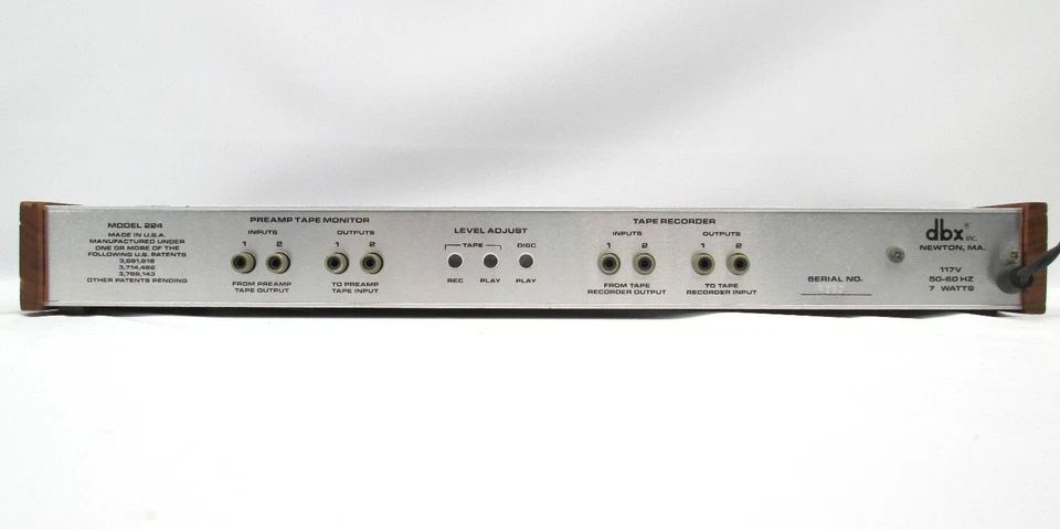 Vintage dbx 224 Simultaneous Encode/Decode Type II Tape Noise Reduction System - Image 4 of 4