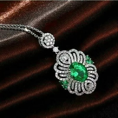 Oval Cut Simulated Green Emerald Pretty Women's Pendant In 14k White Gold Plated