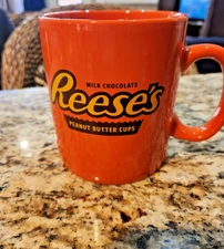 Large Reese's Peanut Butter Cup 20oz Orange Excellent Condition