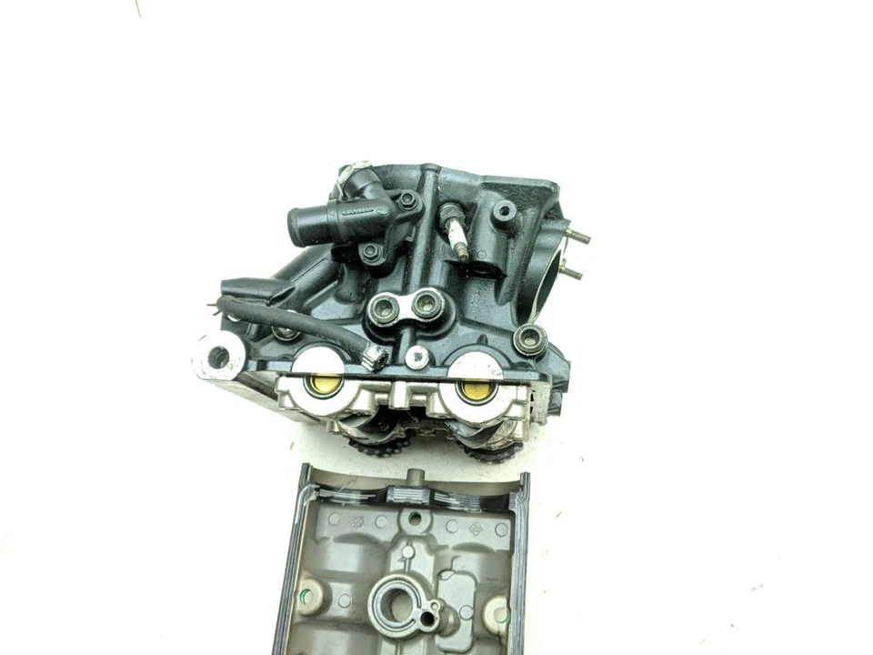 15 culata trasera Ducati Monster 1200 S 38100 Foto 3 de 4