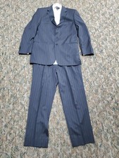 Joseph A Banks Travelers Collection Suit