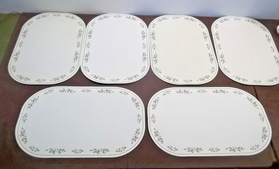 Lot 6 Corelle Holly Days Christmas Plastic Placemats 17 x 11.25 Double Sided