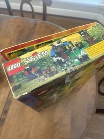 Lego 6079 - Castle Forest  (1996) Dark Forest Fortress Vintage Legoland Sealed