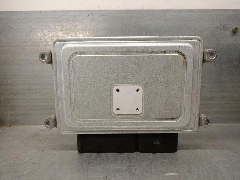 1735400232 centralita motor uce para SSANGYONG XLV SUV E-XGI 160 2016 5446342 - Immagine 2 di 4